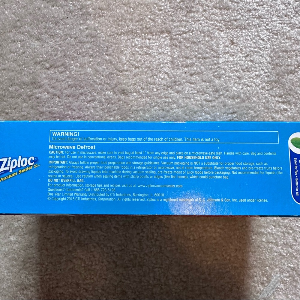 Ziploc Vacuum Sealer bag refills 20 quart bags - Picture 4 of 4